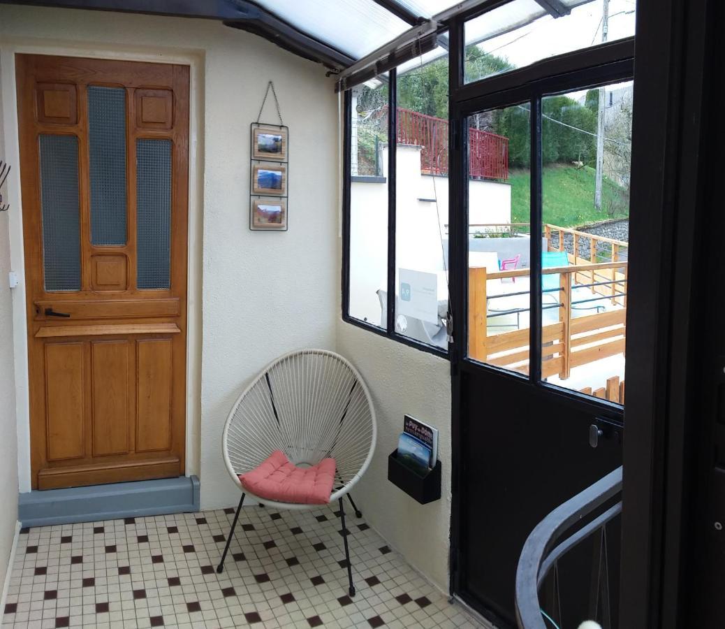 Les Planchettes Villa Orcival Bagian luar foto